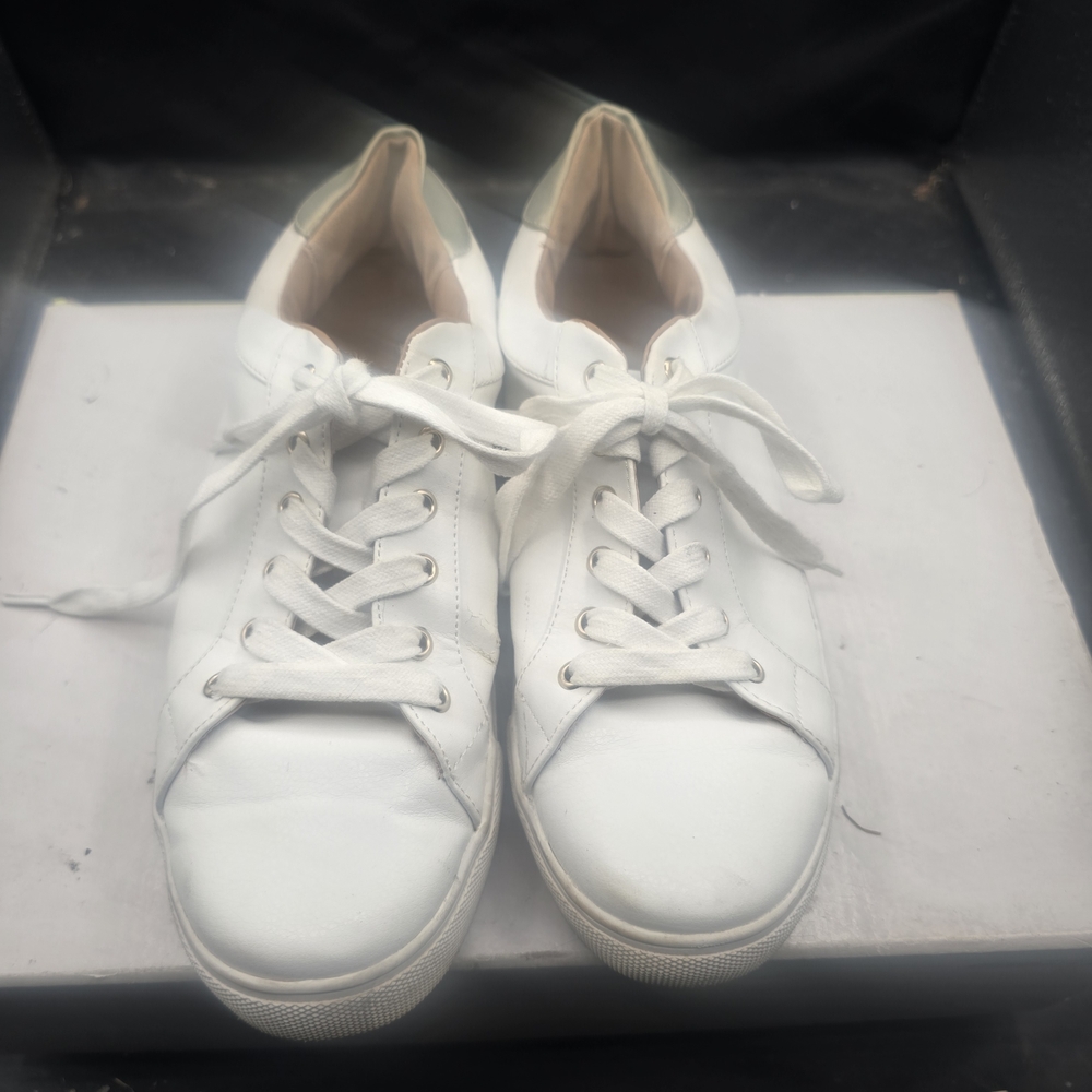 LOFT White‎ Women's Sneakers